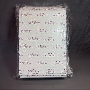 New Scentsy Bubble Mailer pkg of 25